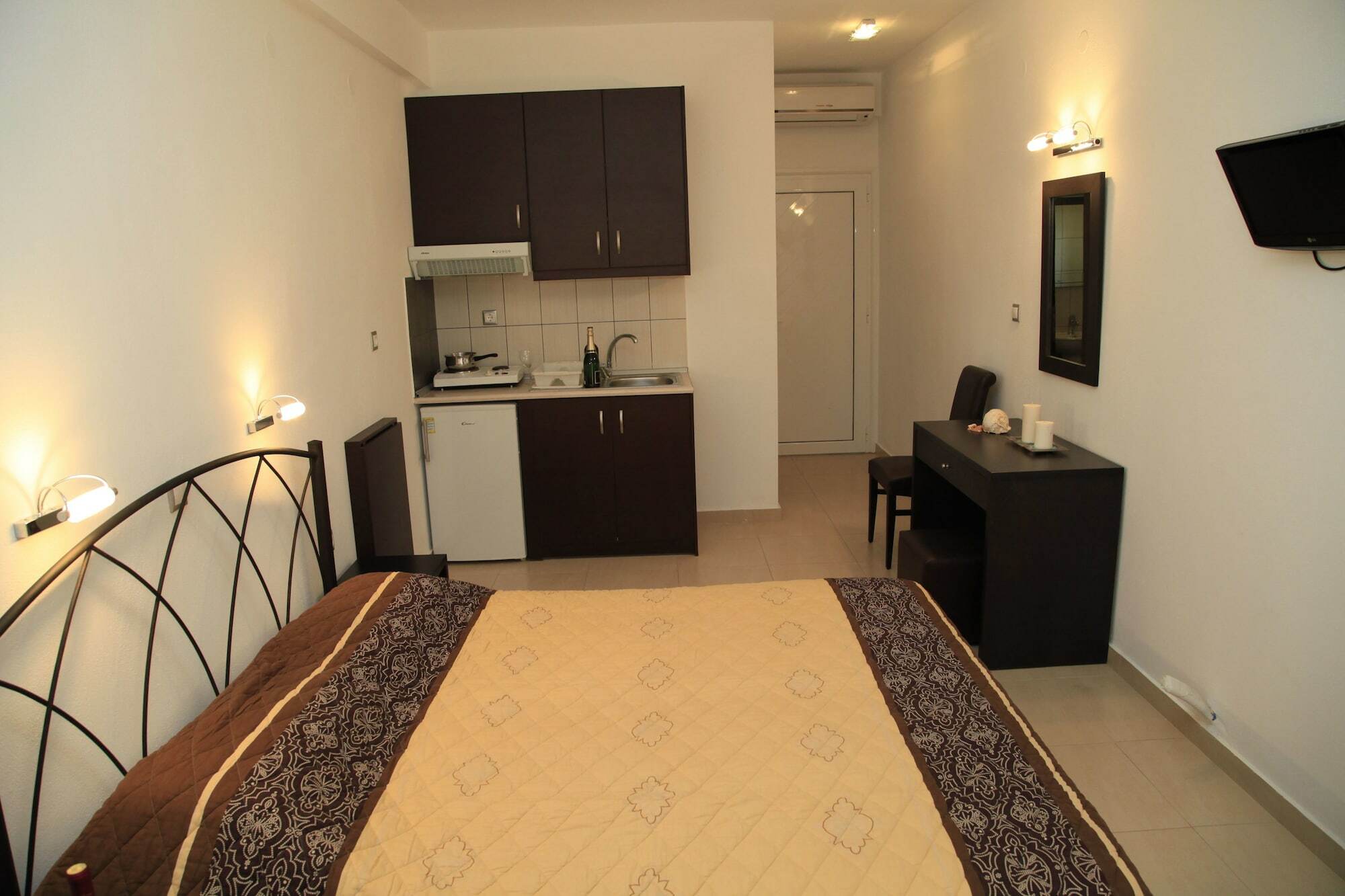 Vicky Rooms Παραλία Διονυσίου Εξωτερικό φωτογραφία